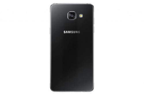 Samsung представила смартфоны Galaxy A 2016 года в России