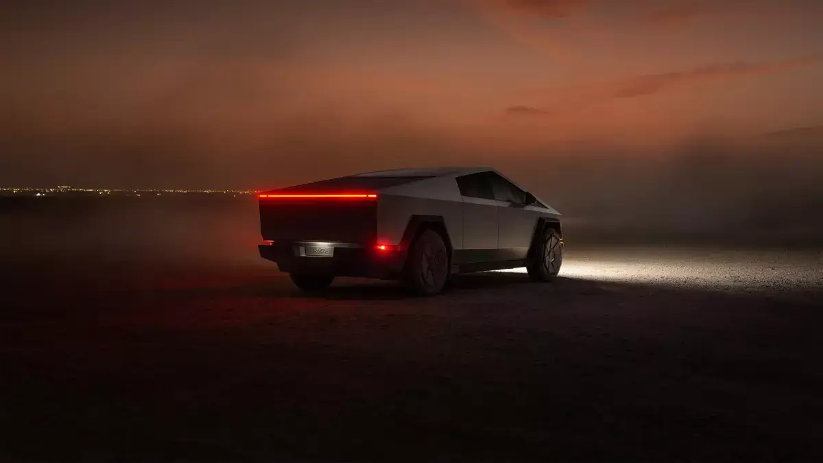 Tesla Cybertruck появился в продаже на Ближнем Востоке